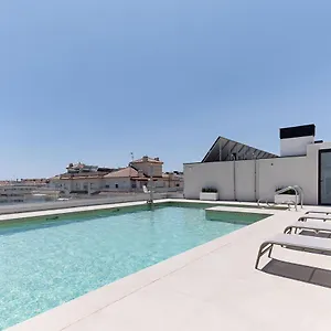 Stylish 2 Bedroom In Old Town Estepona